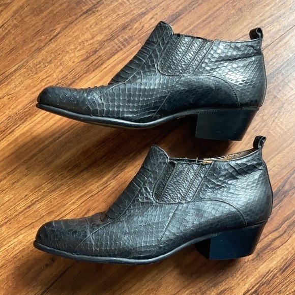 Giorgio Brutini black snake skin heeled ankle boots size 8 - Picture 6 of 10